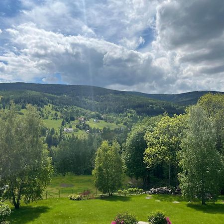 Apartamety I Pokoje Goscinne Na Jaskolczej Świeradów-Zdrój المظهر الخارجي الصورة