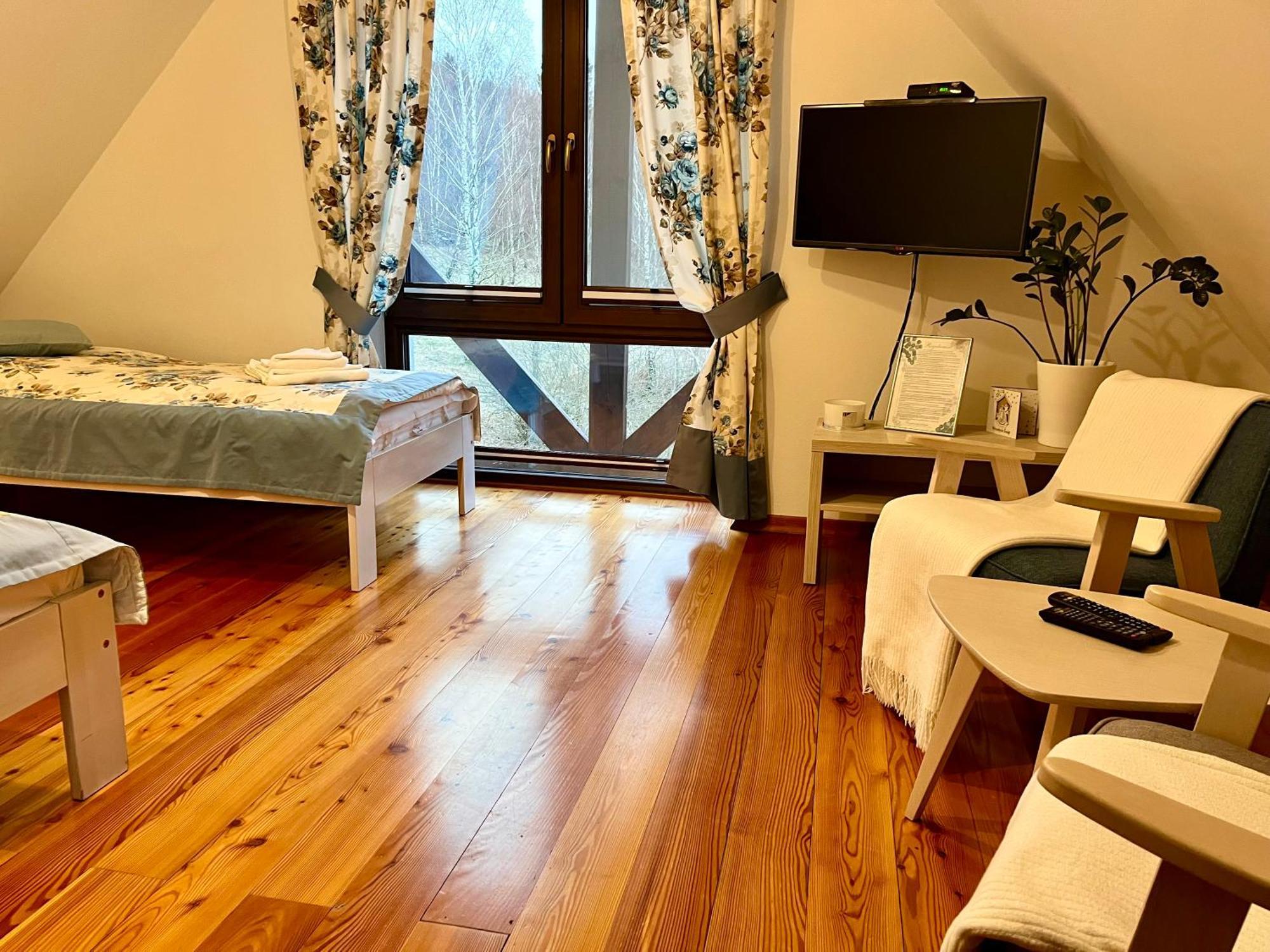 Apartamety I Pokoje Goscinne Na Jaskolczej Świeradów-Zdrój المظهر الخارجي الصورة